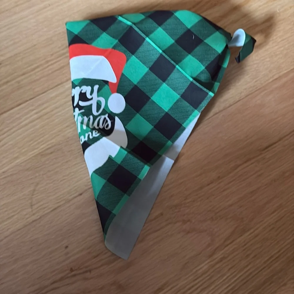 Merry Christmas Everyone Pet Bandana Cats and Dogs